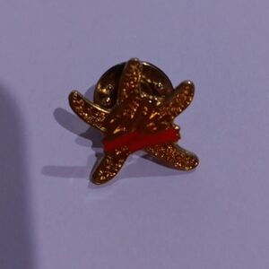 Elks Gold Star Lapel Pin